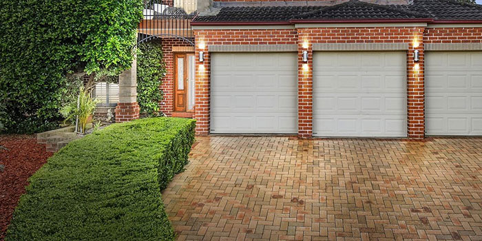 Clay Brick Paved Driveway